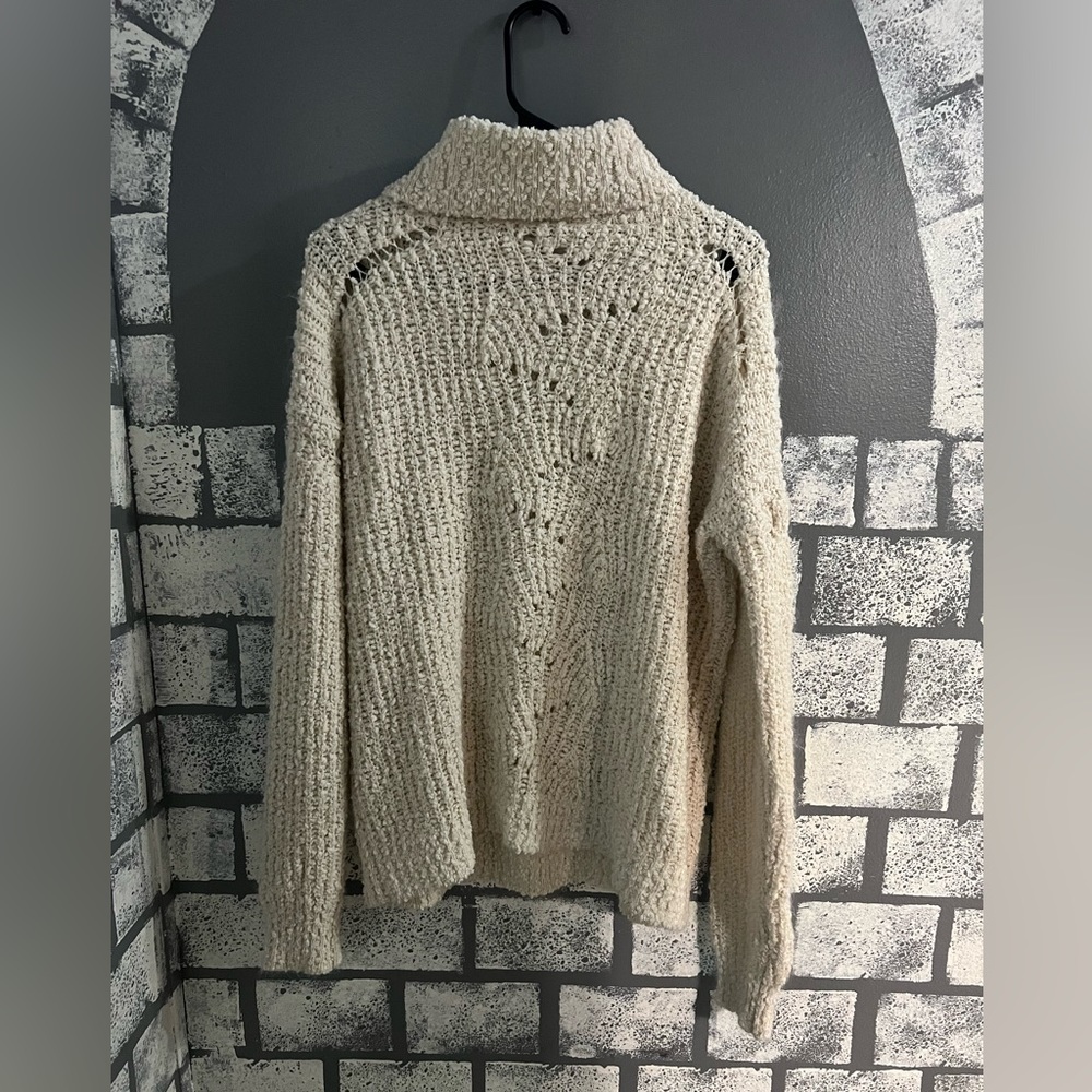 OVERSIZED SWEATER✅ - Picture 1 of 3